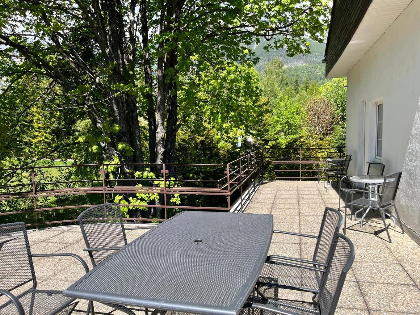 Penzion Villa Gerlach Vysoke Tatry Bagian luar foto