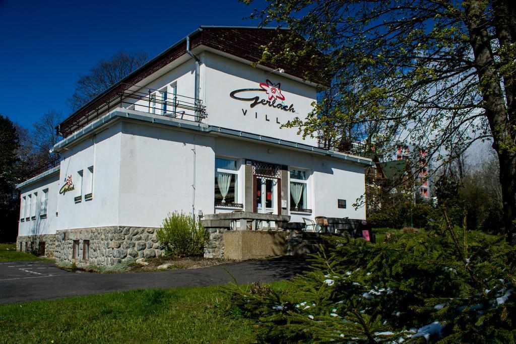 Penzion Villa Gerlach Vysoke Tatry Bagian luar foto